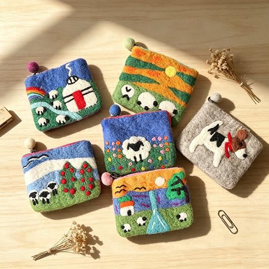 5 Pastoral Sheep Knitted Zip Pouch