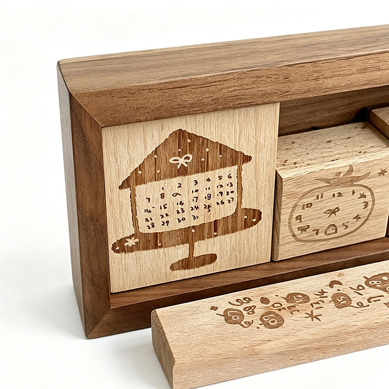 Beech Wood Tomato Clock Decorative Stamp