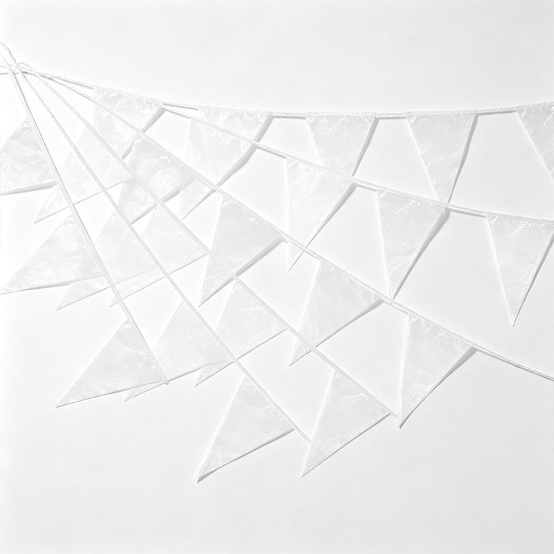 10 Meter Triangle Pennant Banner – 20 Flags