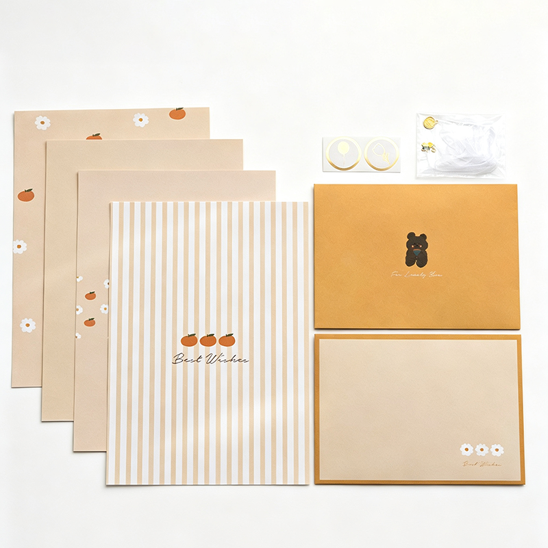 Little Friends Letter Paper Set
