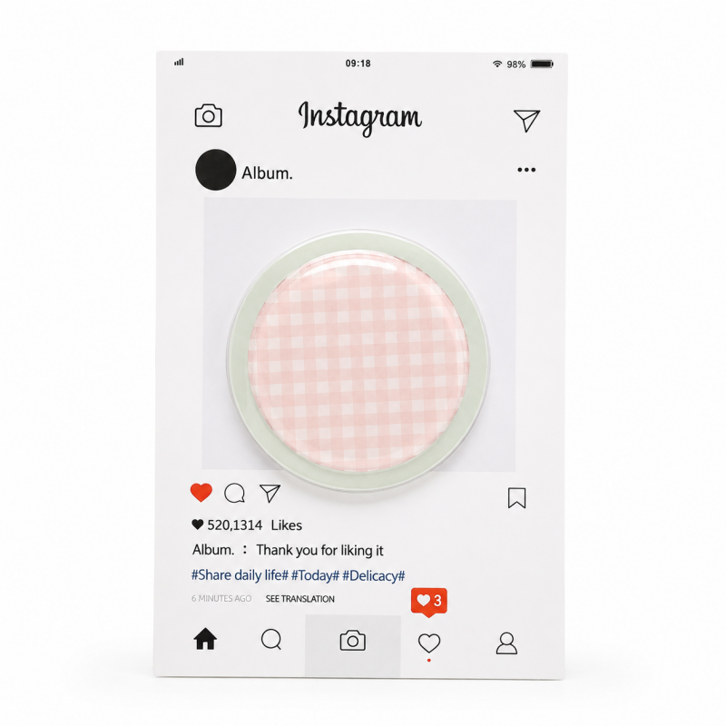 Gingham Magnetic Phone Grip