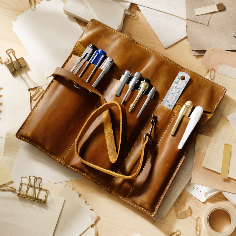 Vintage Genuine Leather Roll-up Pen Case