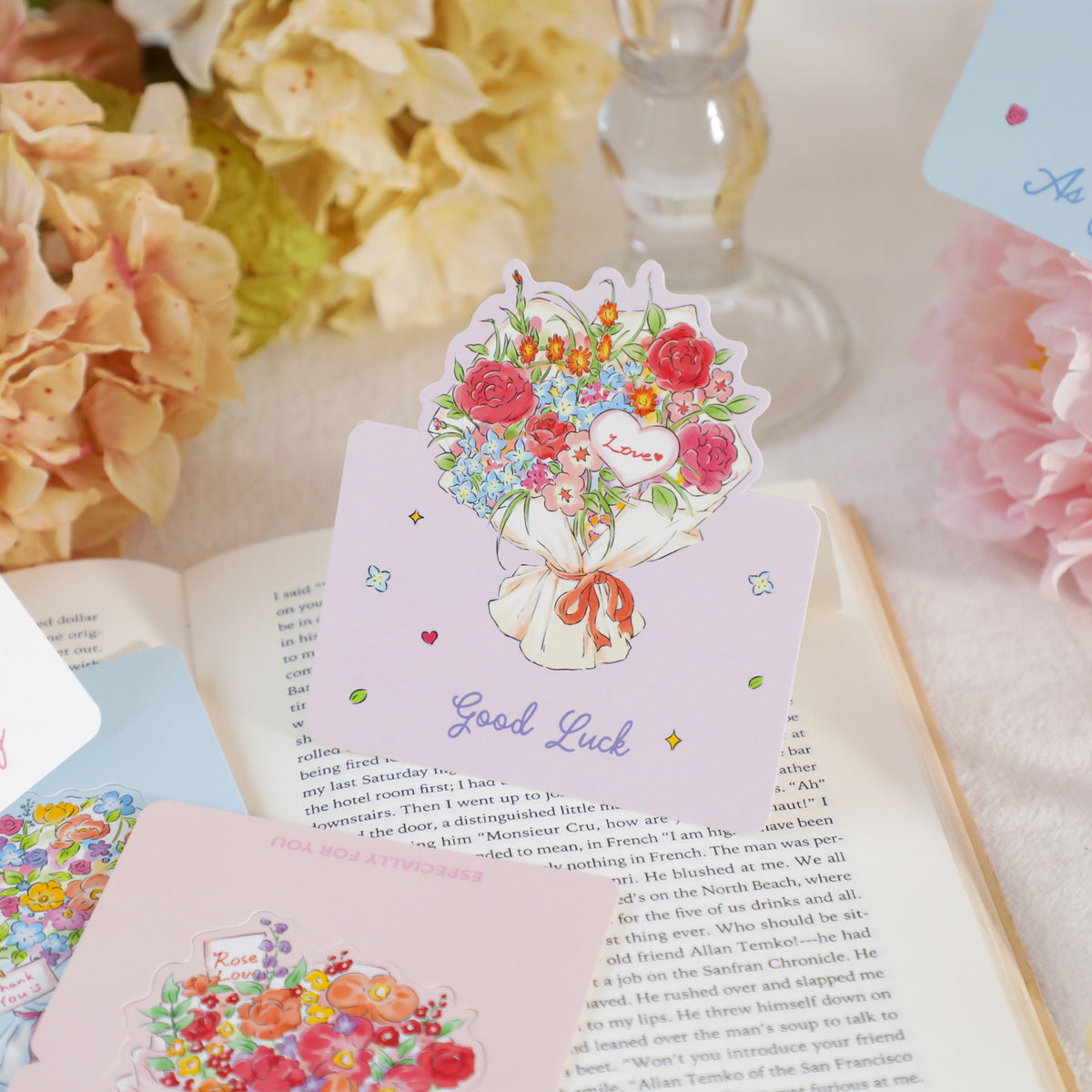 10 Flower Bouquet Stand-Up Greeting Card