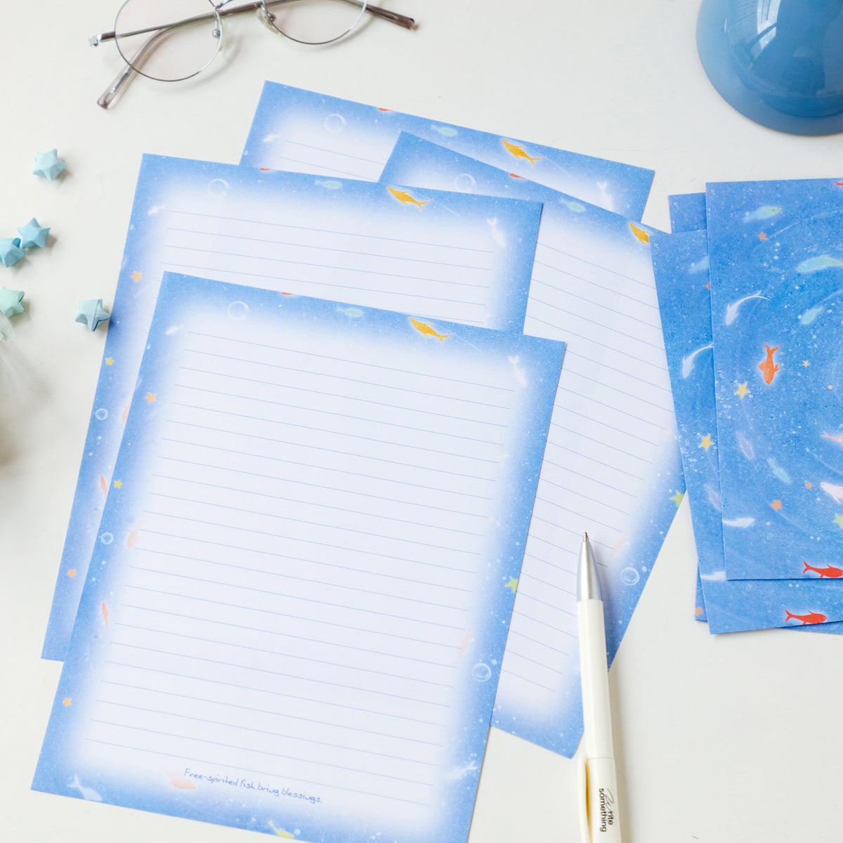 Dreamy Goldfish Letter & Envelope Set – 4 Envelopes + 4 Lined Letter Sheets